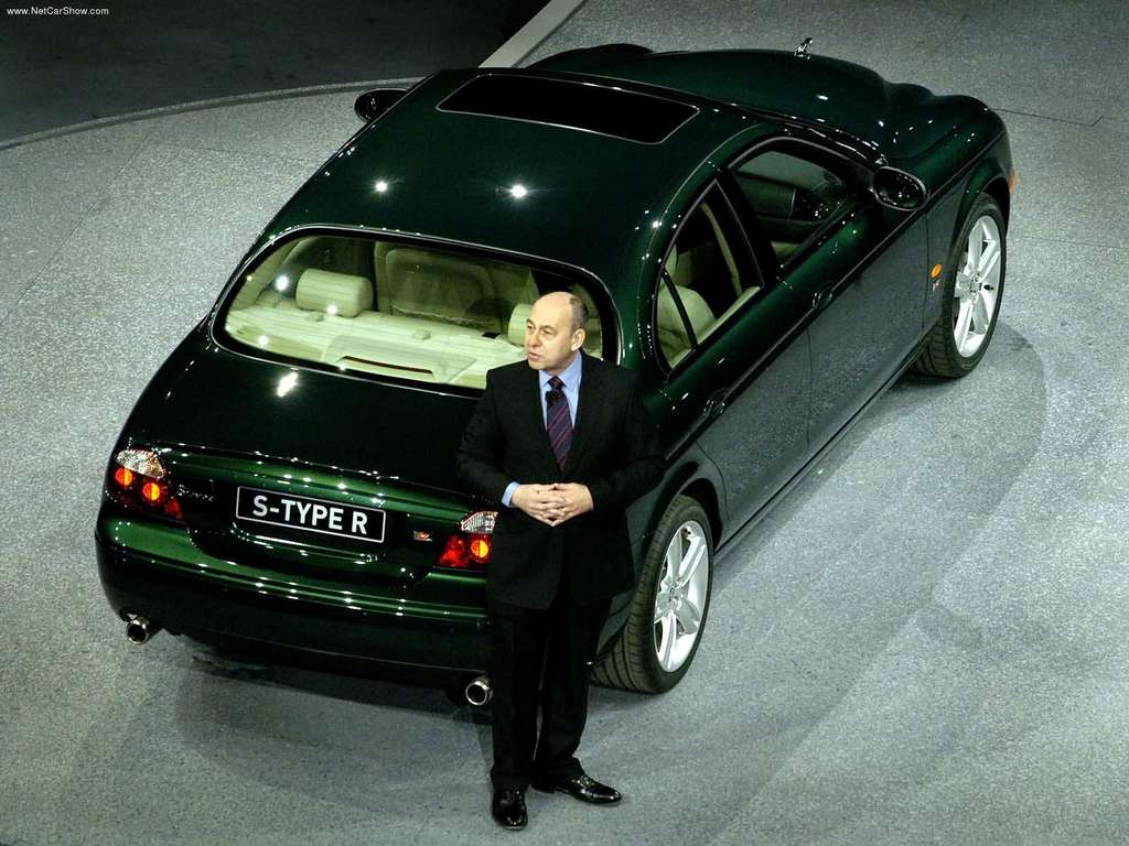 Presentación del Jaguar S-Type R