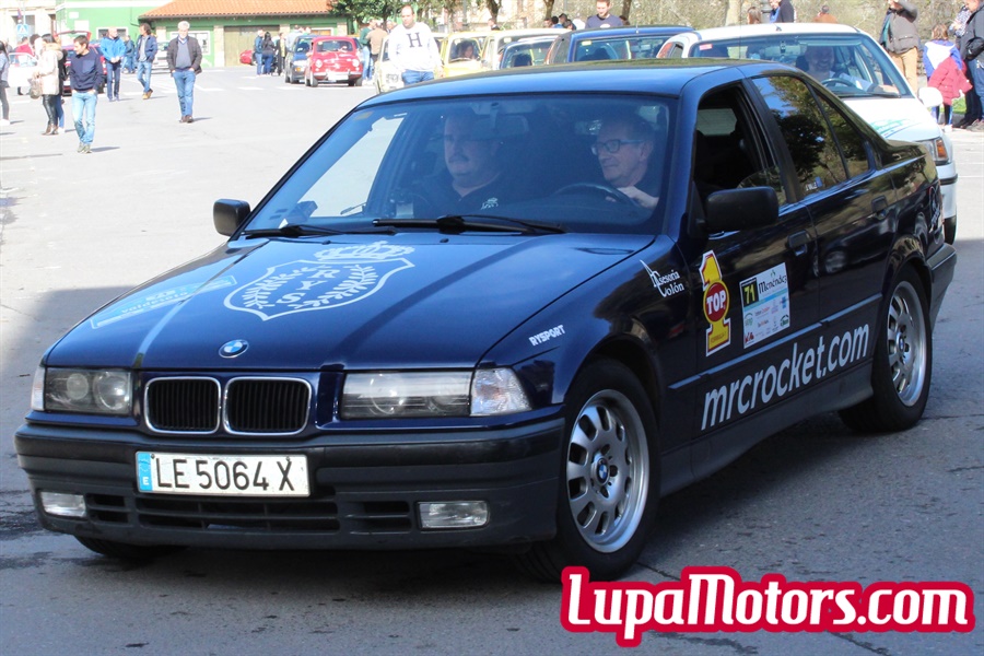 BMW negro en el Rallye Valdesoto 2020