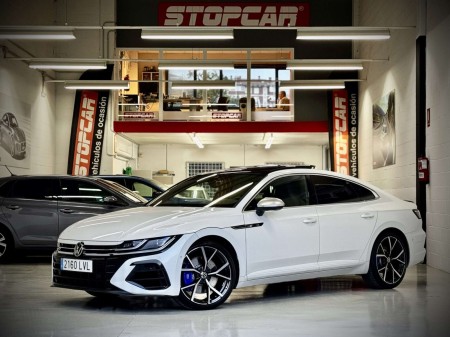 Volskwagen Arteon R · 2.0 TSI 320CV DSG 4Motion