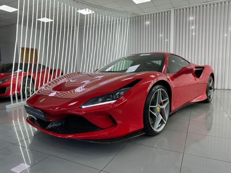 Ferrari F8 TRIBUTO 720CV
