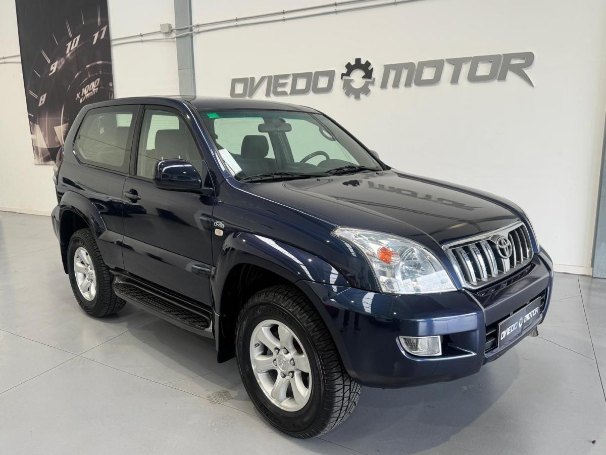 Toyota Land CRUISER 3.0 D-4D