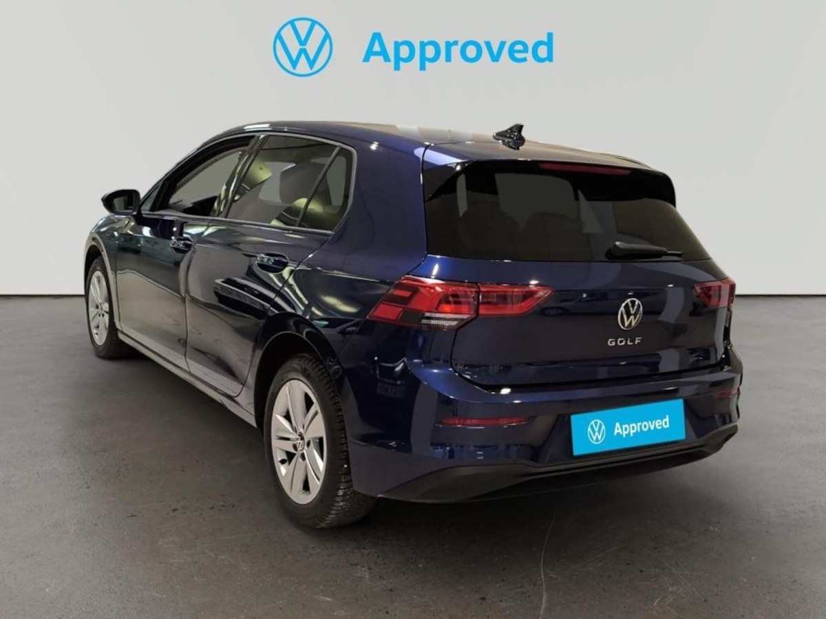 Volkswagen Golf Life