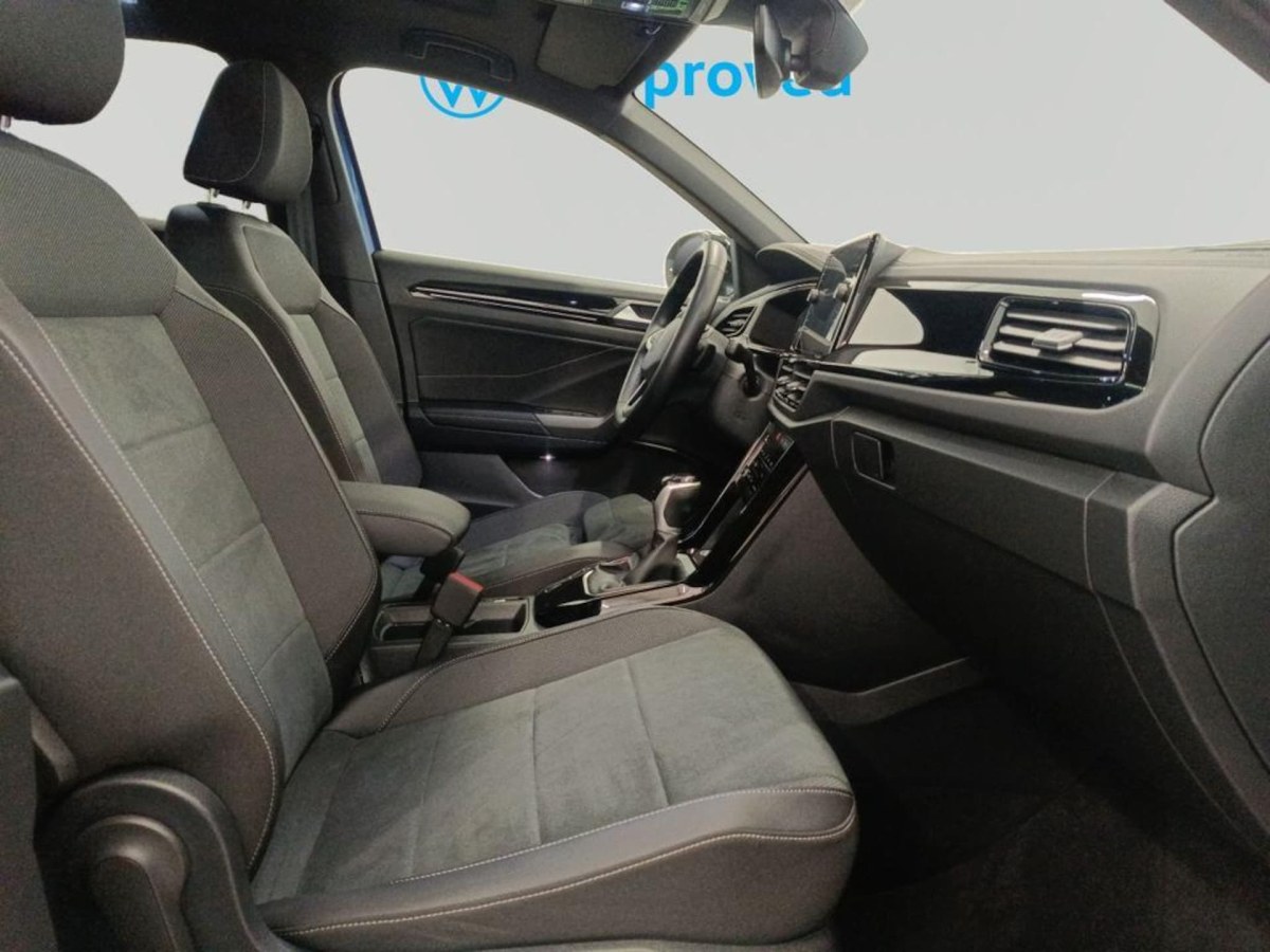 Volkswagen T-Roc Dark Line