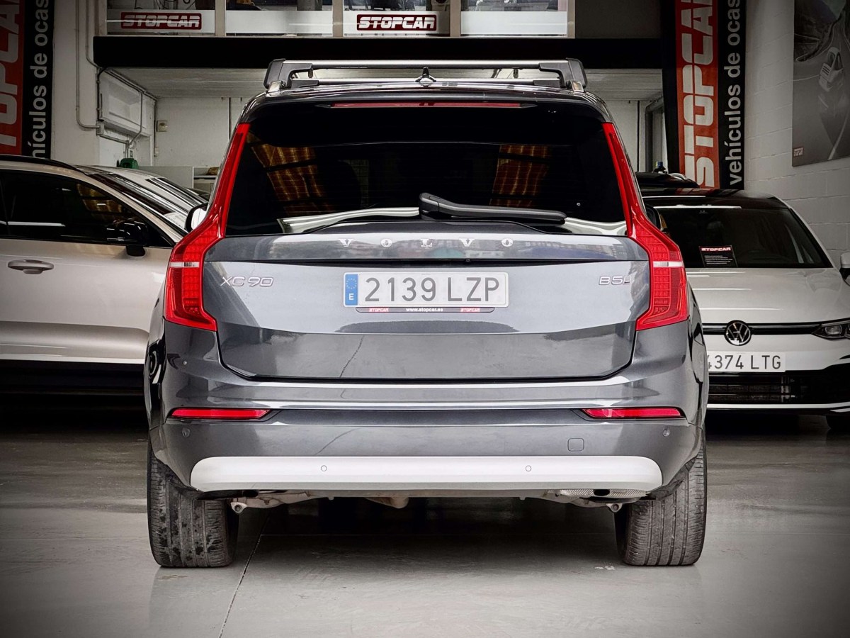 Volvo Xc90 2.0 B5 D AWD Momentum Pro Auto 235CV