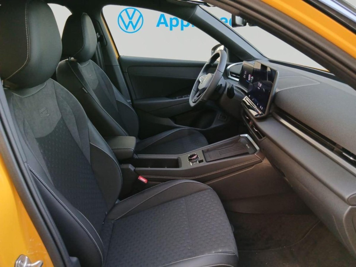Volkswagen T-Roc R-Line 1st Edition