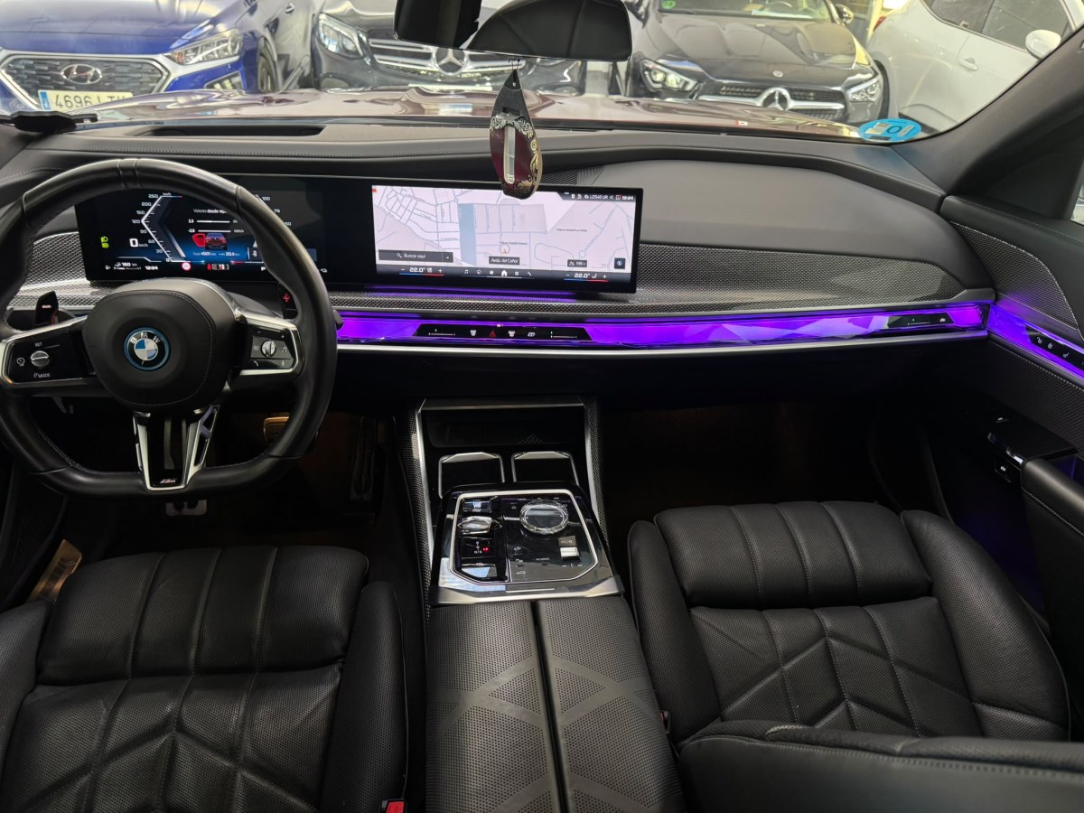 Bmw Serie 7  M760e xDrive G70