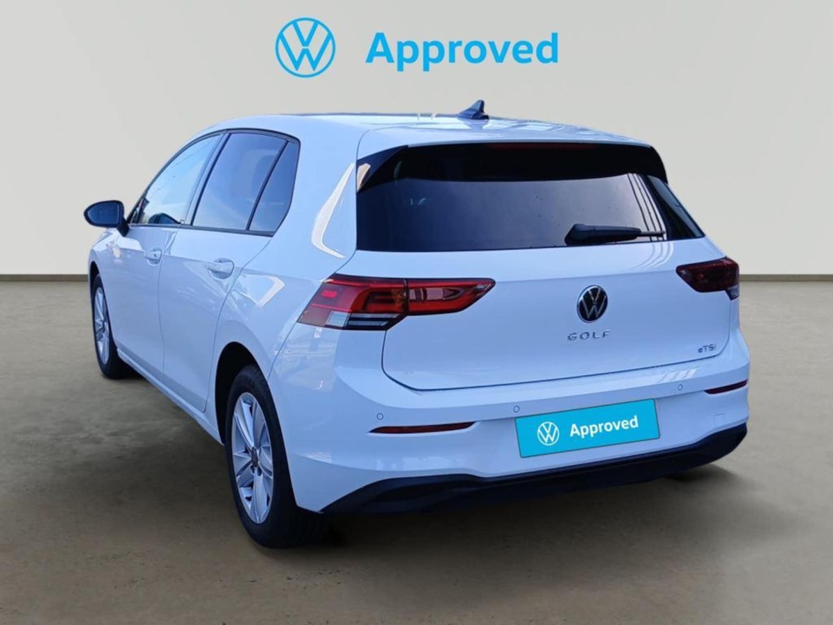 Volkswagen Golf Life