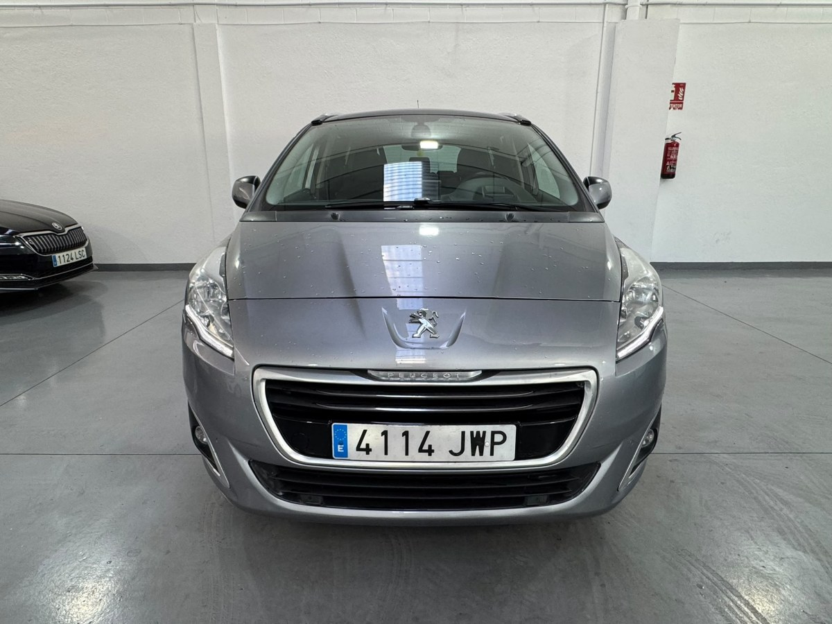 Peugeot 5008 1.6 BlueHDi Style 7 PLZ 120 CV