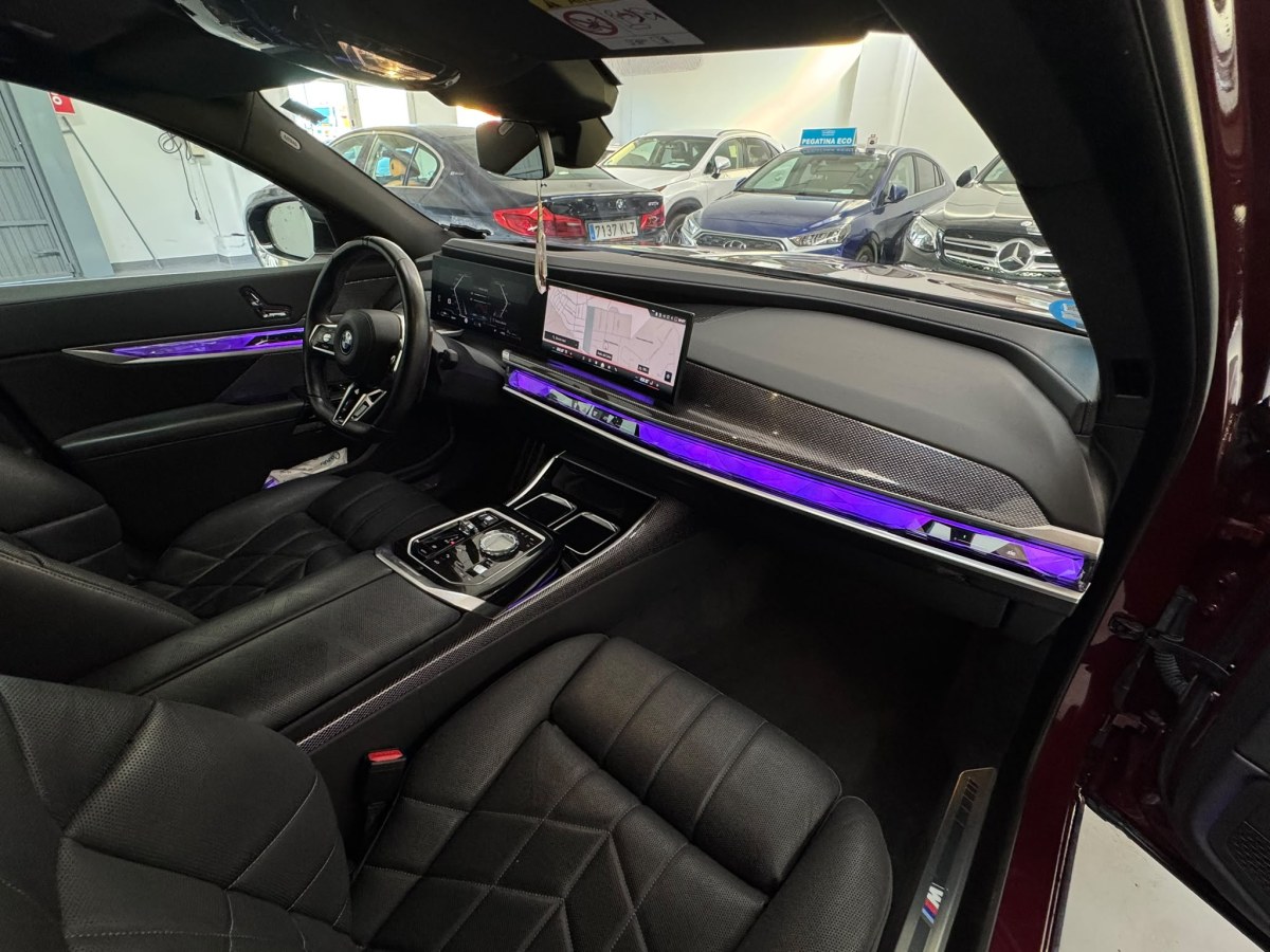 Bmw Serie 7  M760e xDrive G70