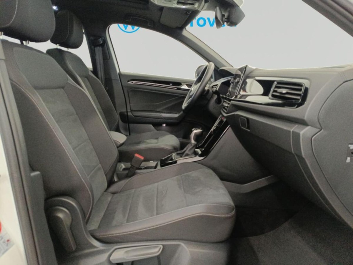 Volkswagen T-Roc Dark Line