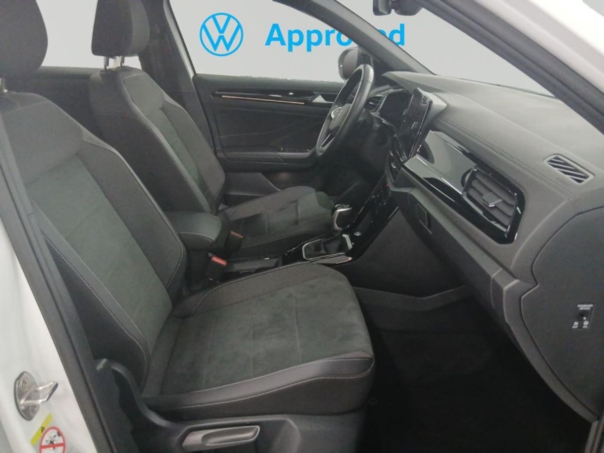 Volkswagen T-Roc Dark Line
