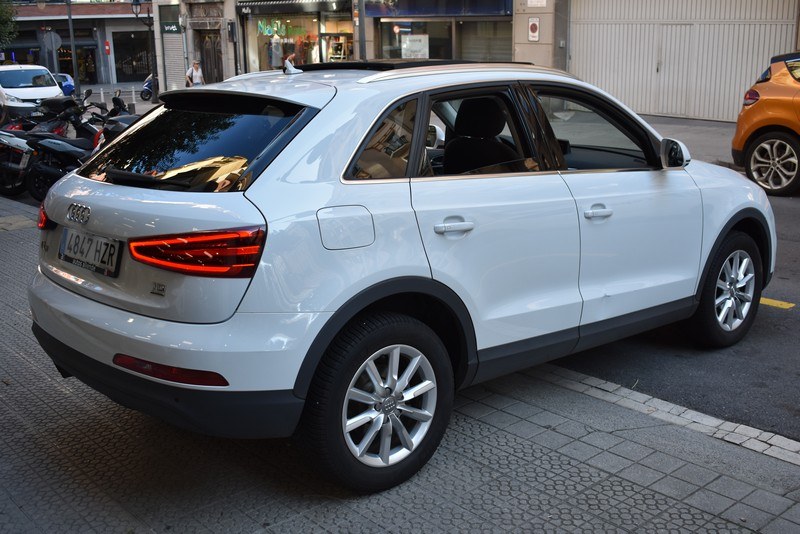 Audi Q3 Attraction 2.0 TDI quattro S tronic 140 CV