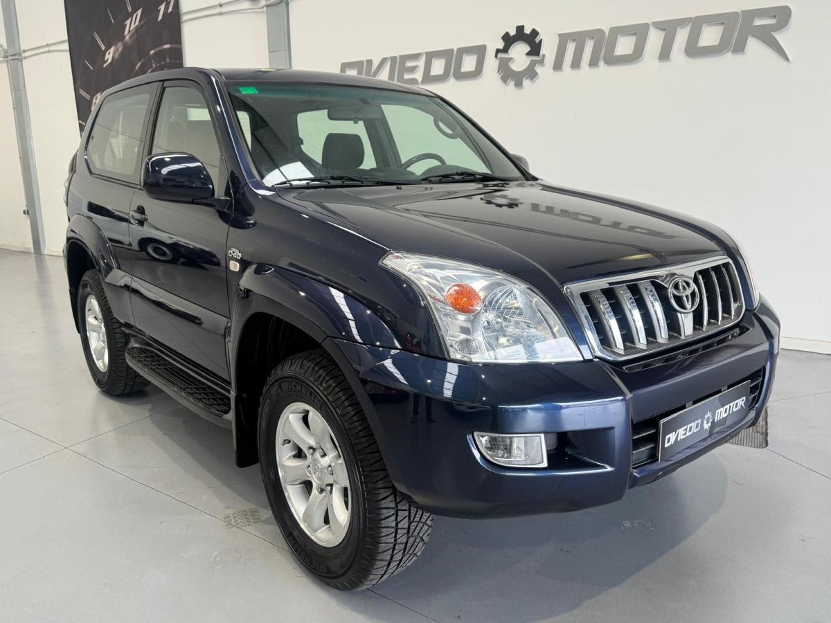 Toyota Land CRUISER 3.0 D-4D