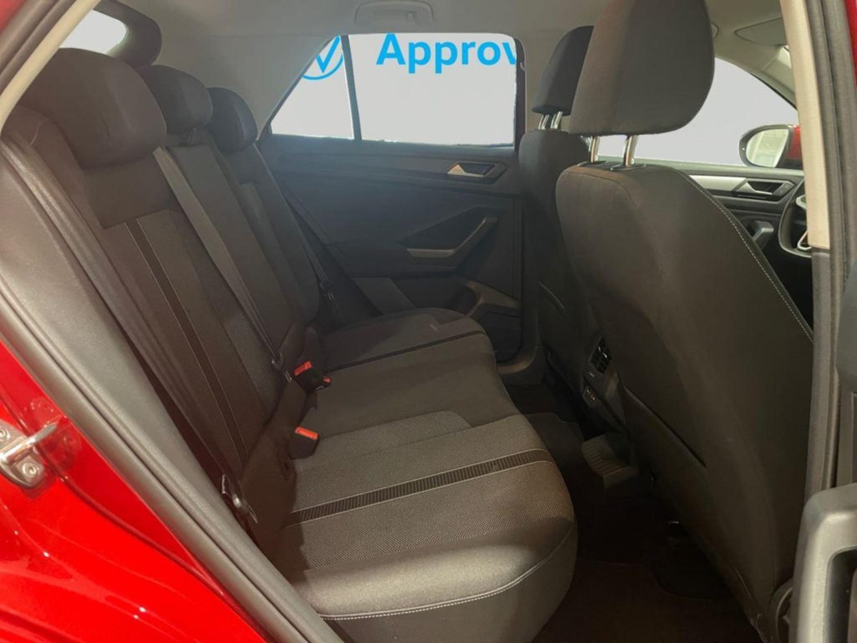 Volkswagen T-Roc Más