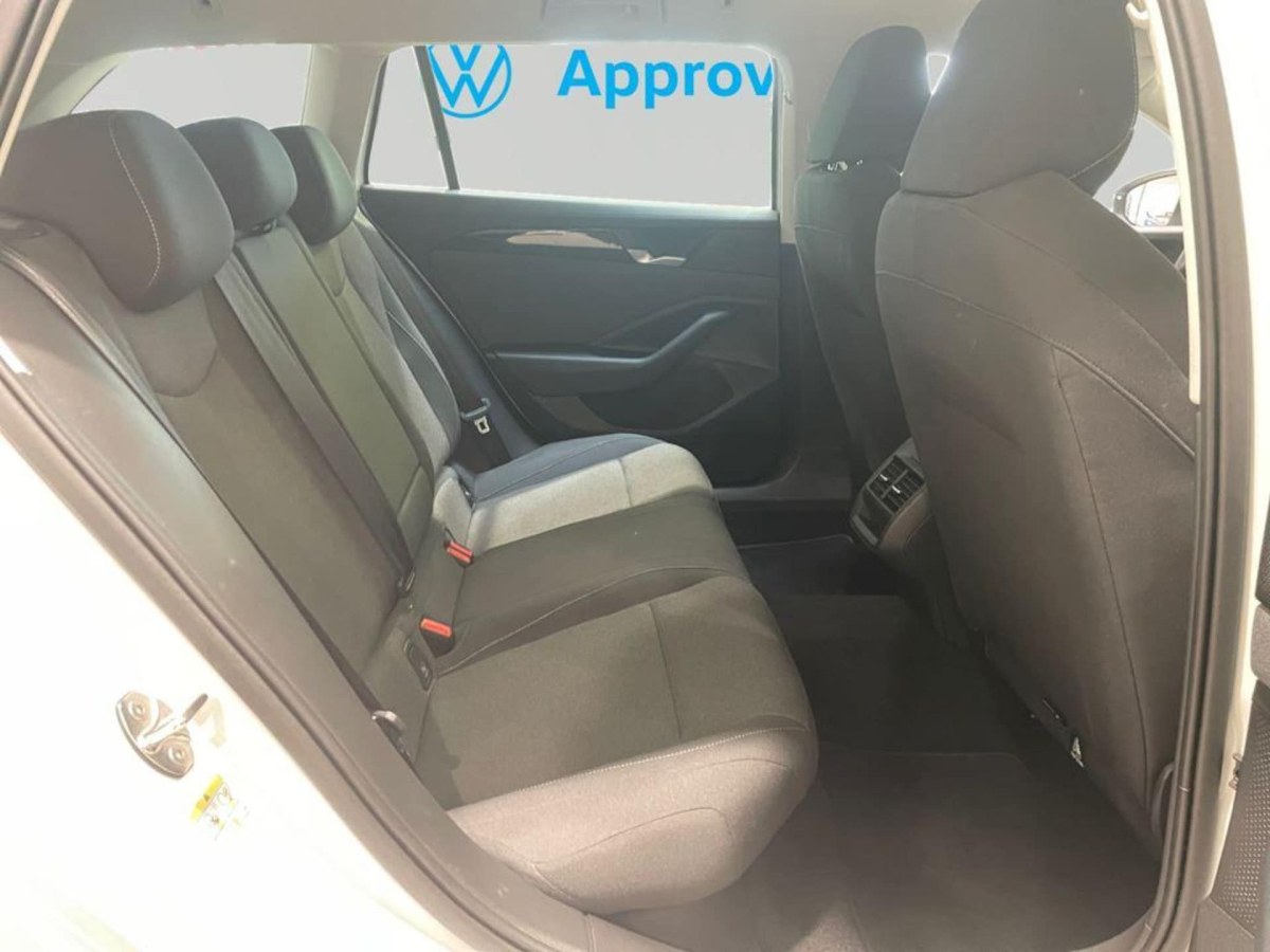 Volkswagen Passat YOS